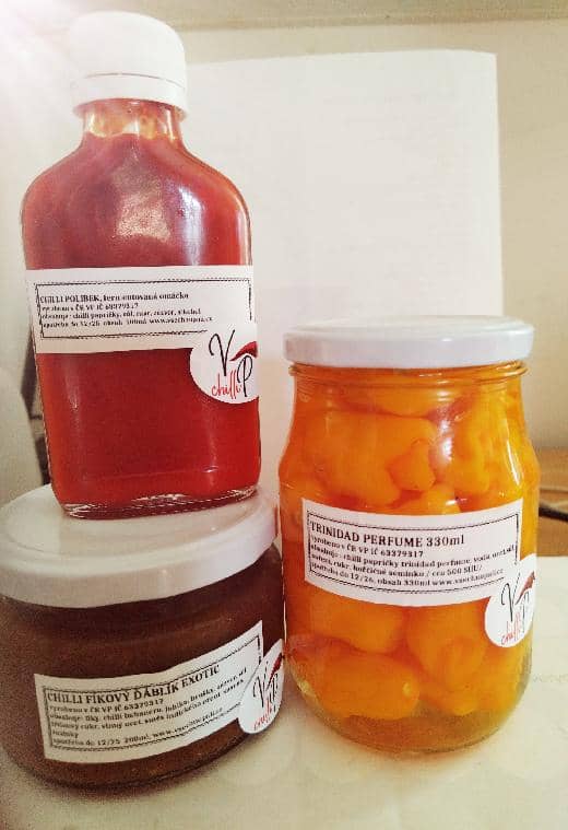 CHILLI TRIO - CHUTNEY, ZAVAŘENINA, FERMENTOVANÁ OMÁČKA 1